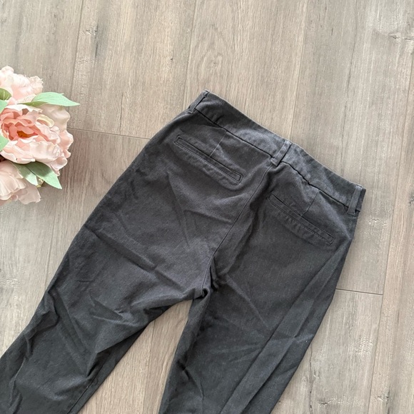 Old Navy Dark Heather Grey Pixie High Rise Skinny Pants - Picture 6 of 7